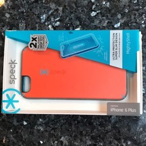 Orange iPhone 6plus speck case. Never been used